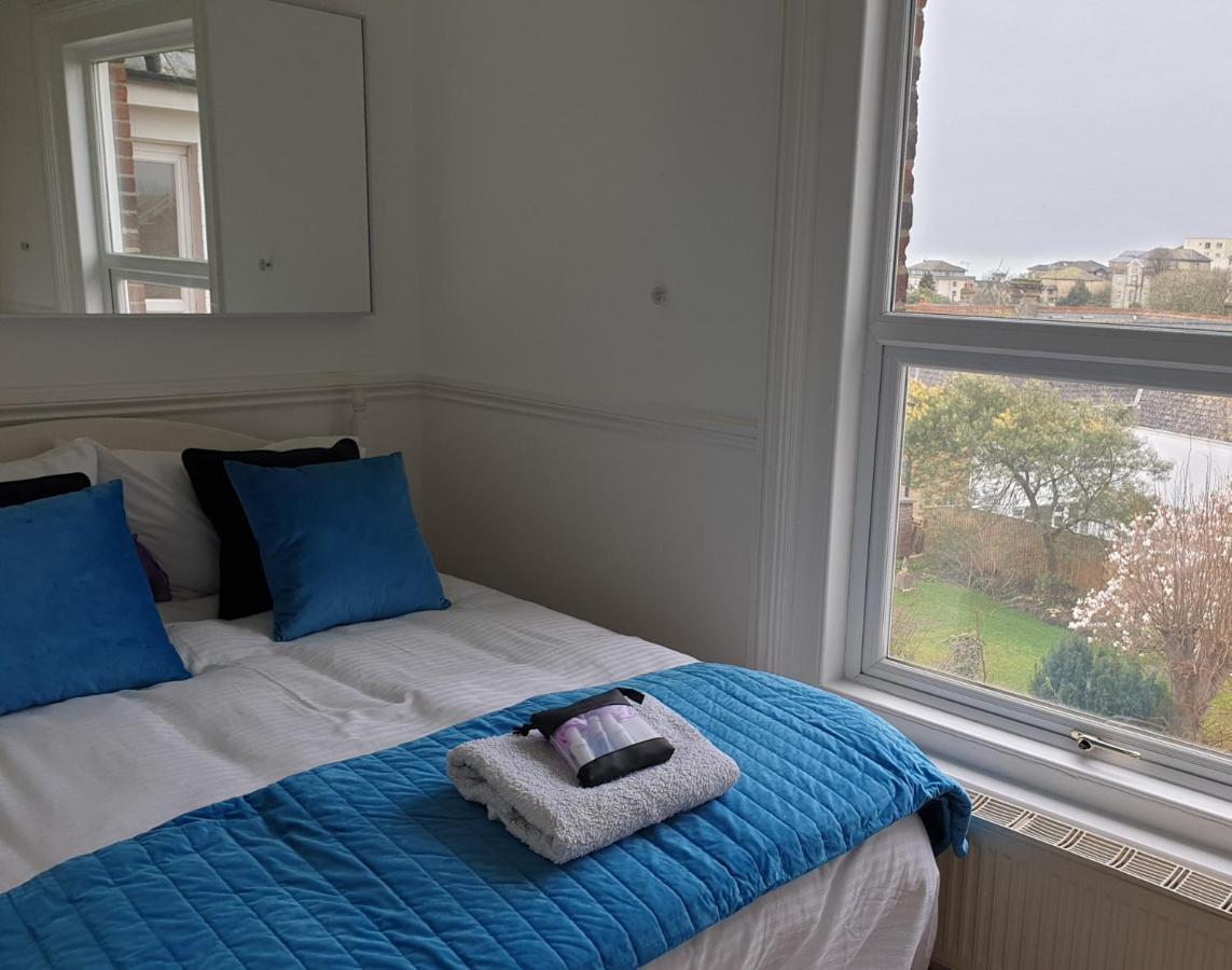 Clarence House Aparthotel *